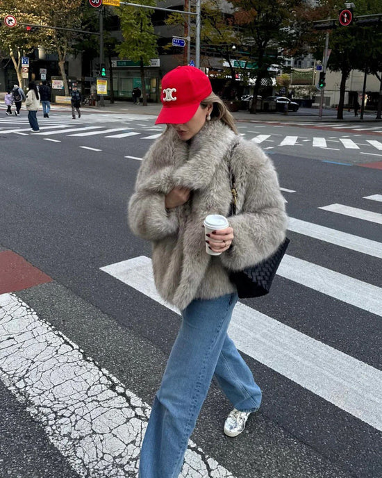 Sophie — Elegancki płaszcz o puszystym stylu