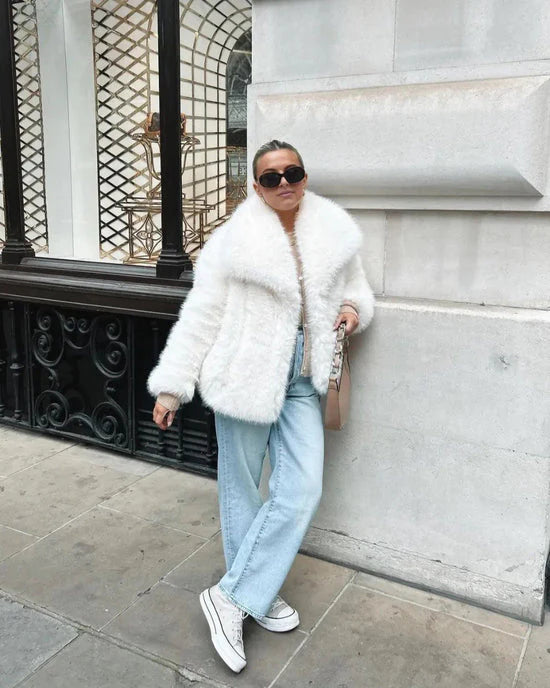 Sophie — Elegancki płaszcz o puszystym stylu
