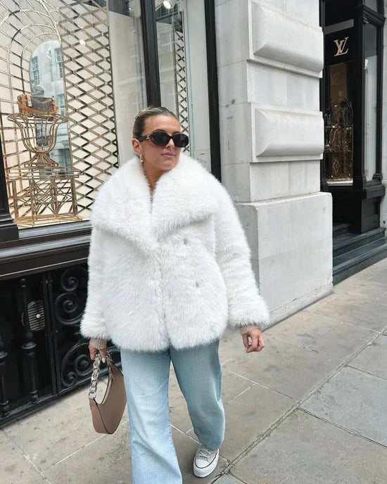 Sophie — Elegancki płaszcz o puszystym stylu
