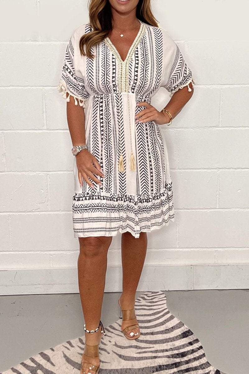 Letnia sukienka boho z dekoltem V
